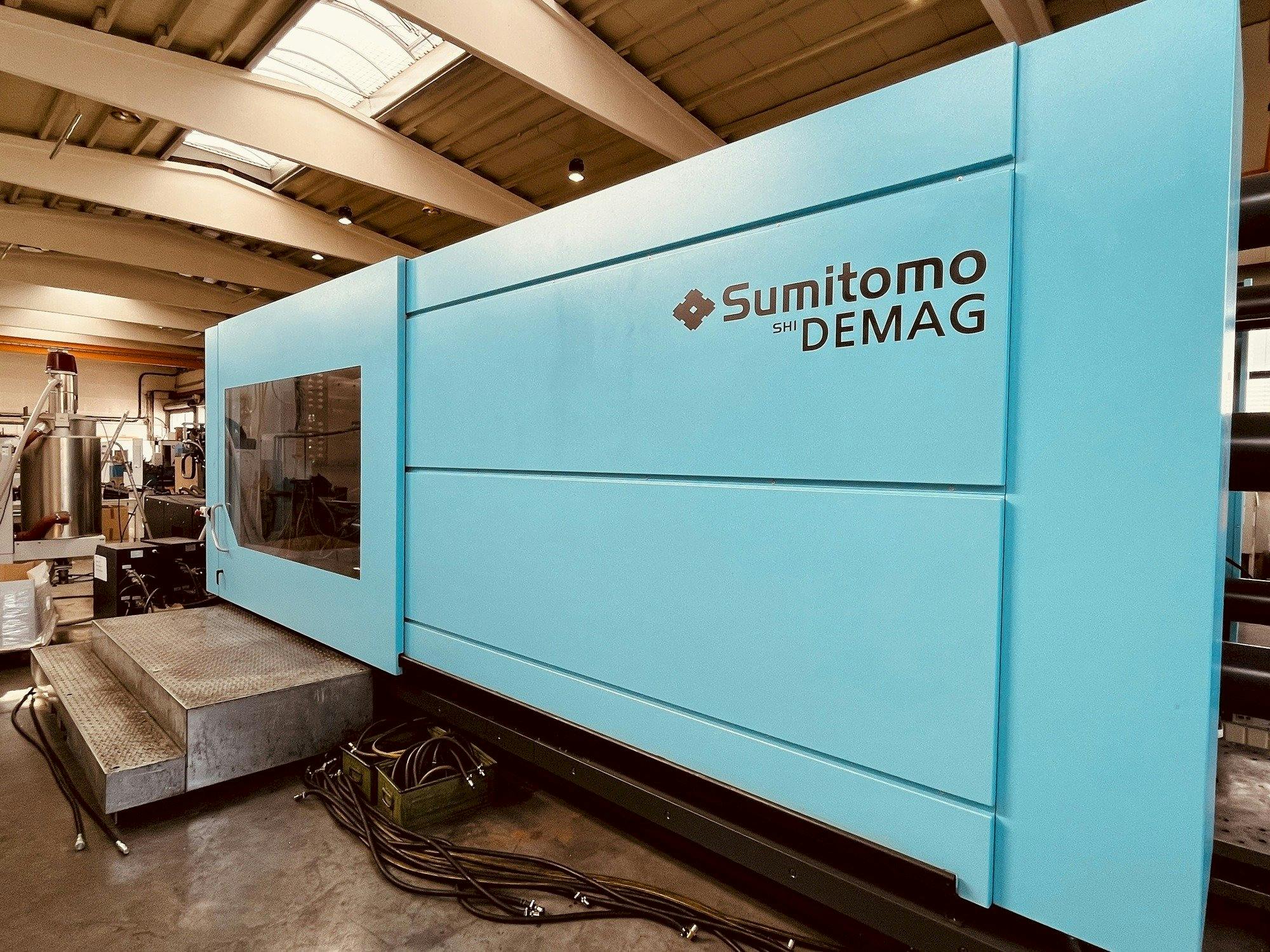 Вид станка Sumitomo Demag Systec 1300 1500-9500 Servo  спереди