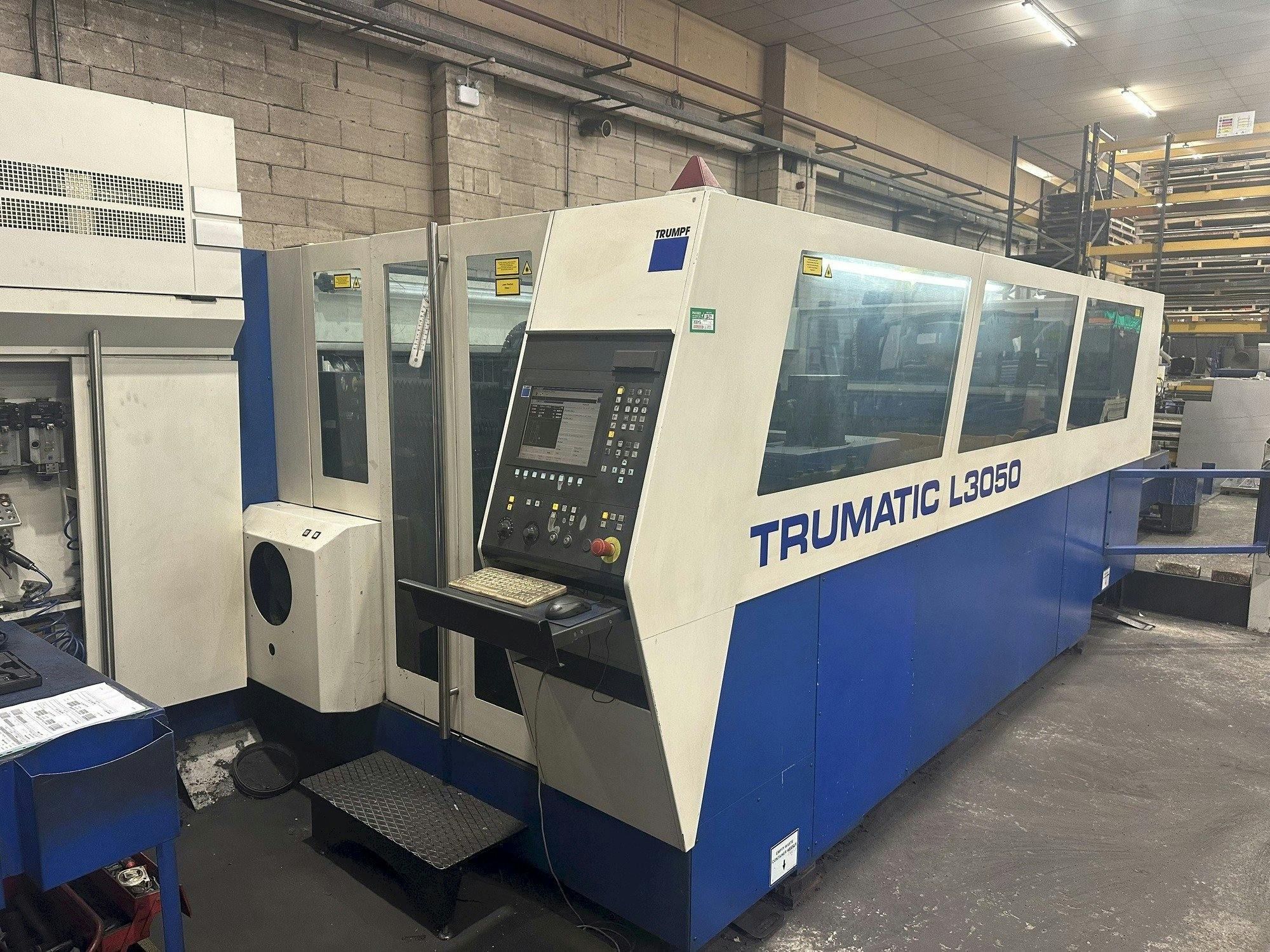 Вид станка Trumpf Trumatic L3050  спереди